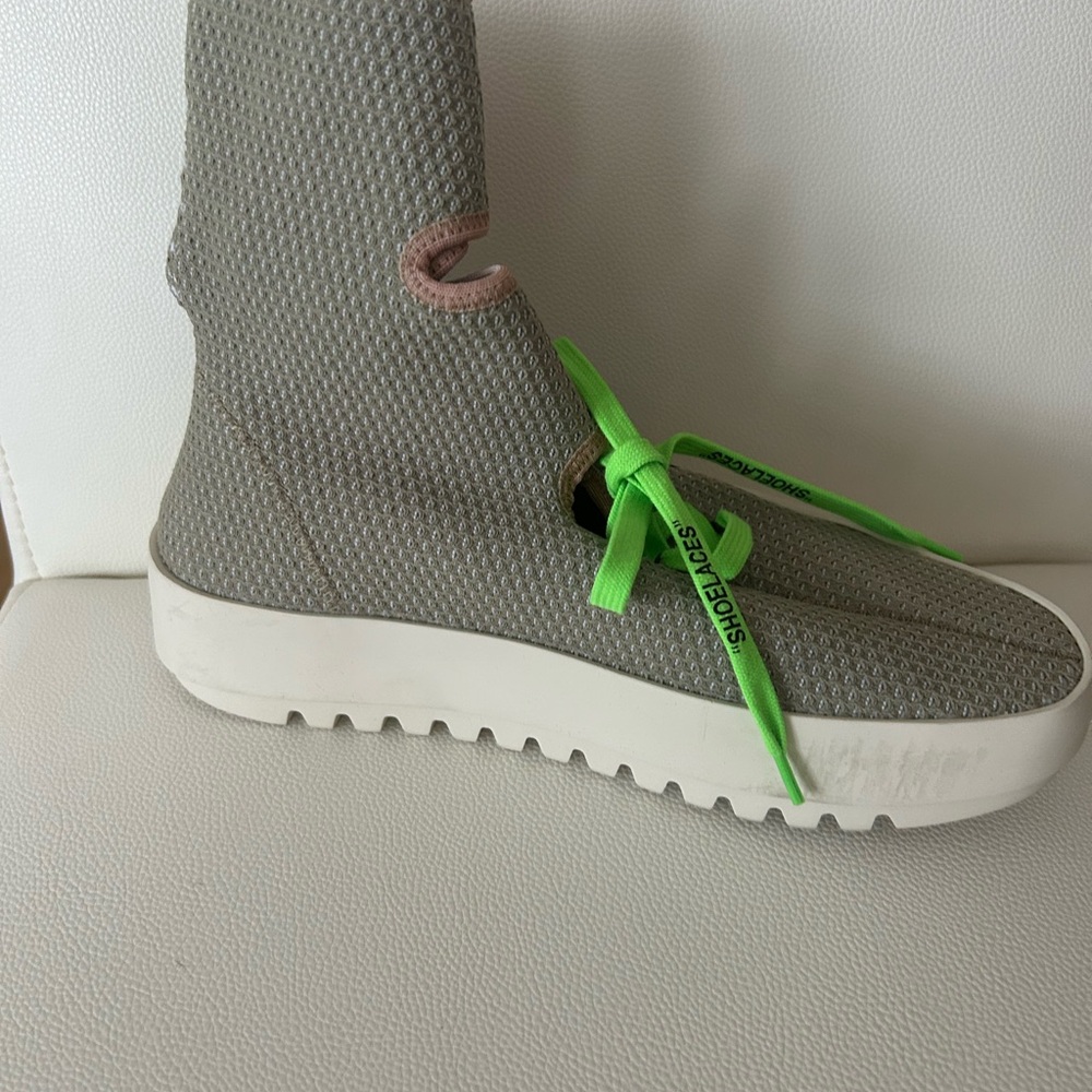 OFF-WHITE - Picture 2 of 12